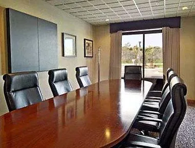 Wingate By Wyndham Destin Hotel 3*,