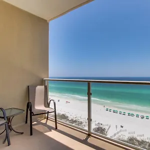 Hotel Sterling Sands 807